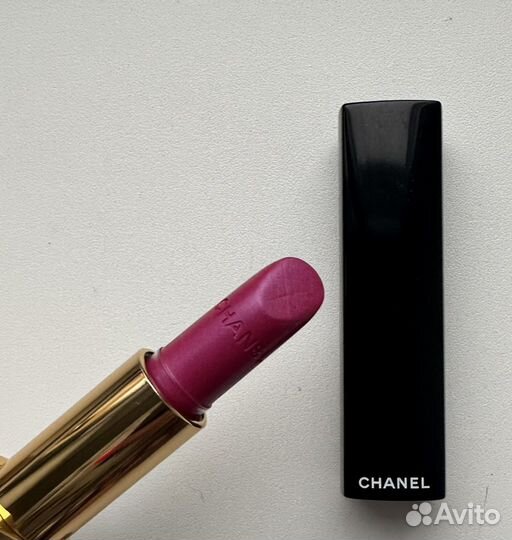 Chanel помада 03 provocative