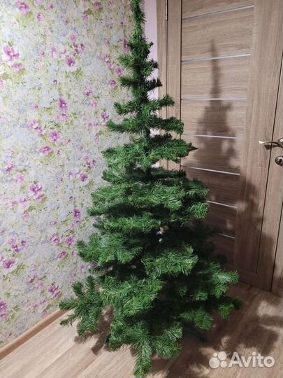Ель искусственная, пушистая. Б/у