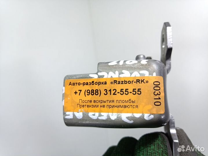 Петля задней левой двери верхняя Renault Fluence