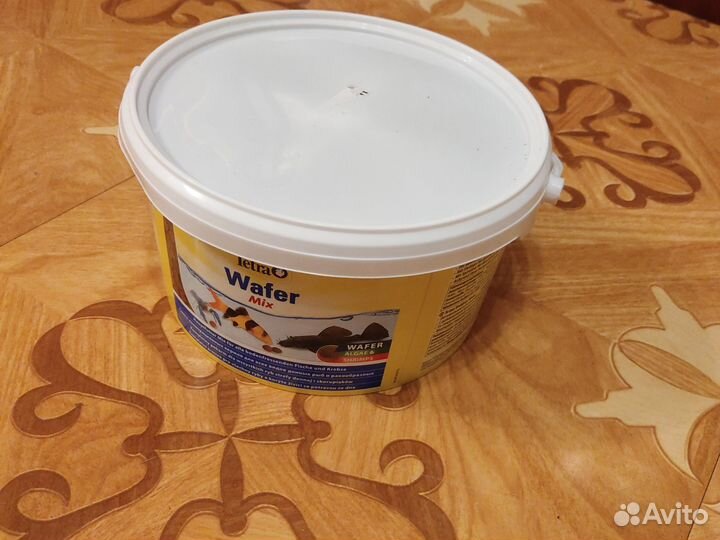 Ведра пластиковые с крышкой 10 л. и 3.6 л