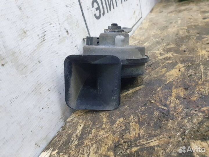 Сигнал звуковой (клаксон) Dodge Grand Caravan 5