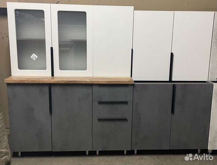 Кухня в наличии от производителя 2 м Вулкано