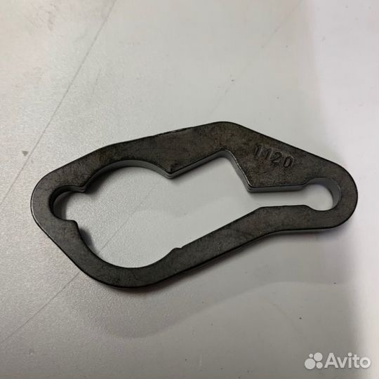 Зажим топливной форсунки Lr Rr 448DT