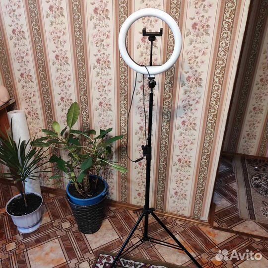 Лампа для наращивания ресниц бу