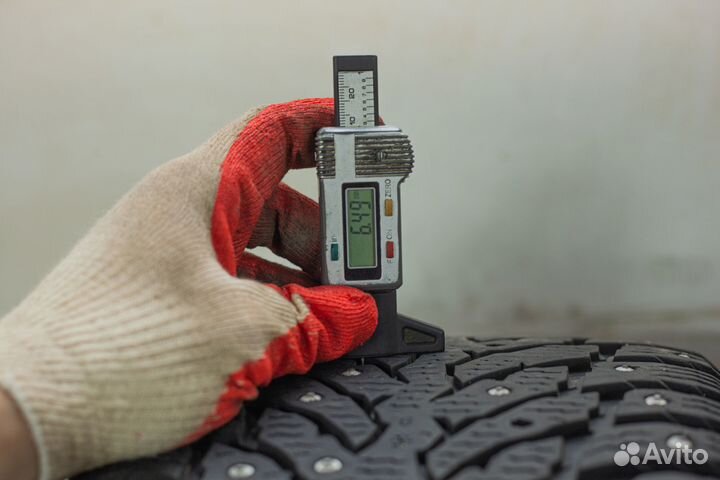 Nokian Tyres Hakkapeliitta 9 245/45 R18 100T