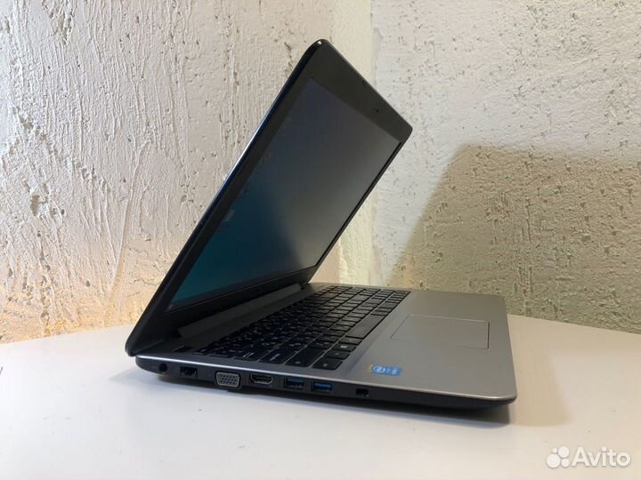 Ноутбук asus i7 / gtx 840 2gb / ssd + hdd