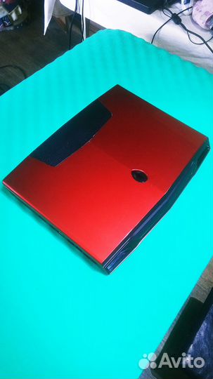 Игровой ноутбук Dell Alienware m17x