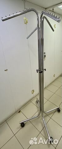 Вешалка напольная для одежды