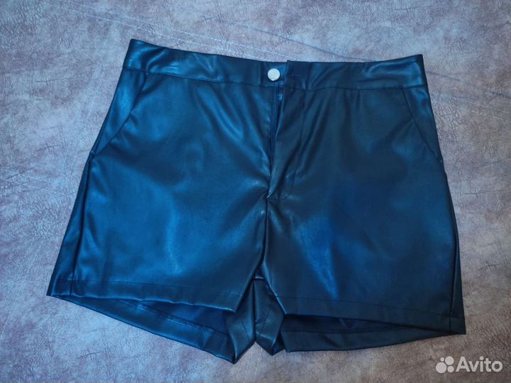 Новые кожаные шорты (экокожа) размер 46-48