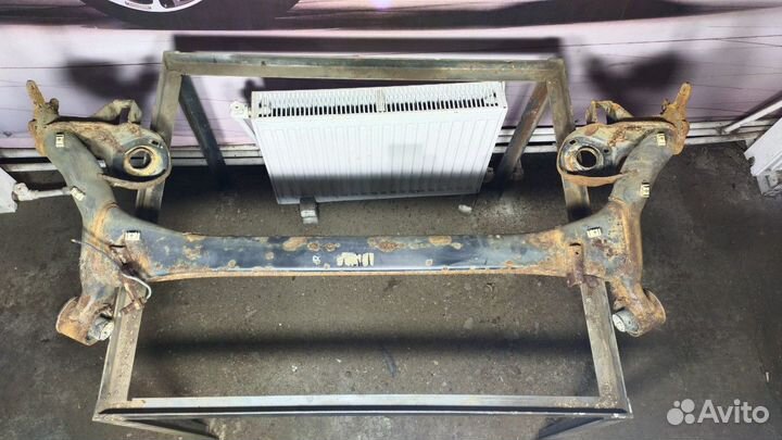 Балка задняя Skoda Fabia 5J