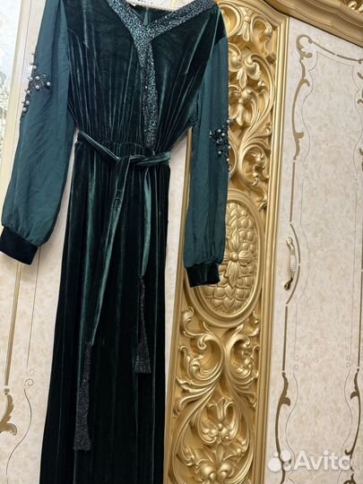 Вечернее платье в пол