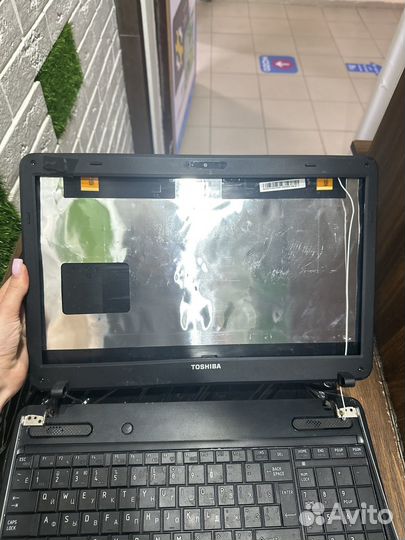 Ноутбук в разбор Toshiba c650