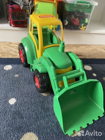 Детский трактор