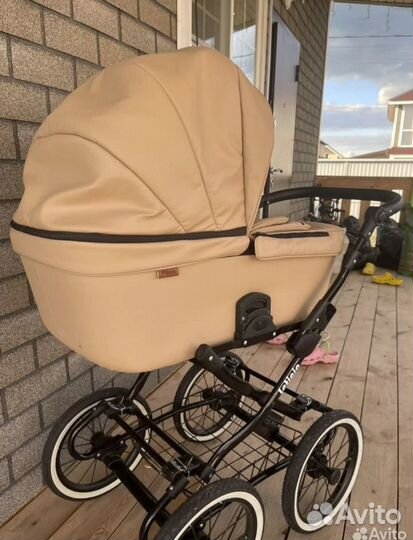 Коляска люлька Petuso Leticia бежевая