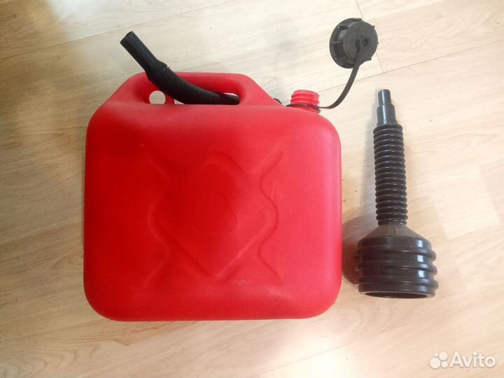 Канистра для бензина 10 литров