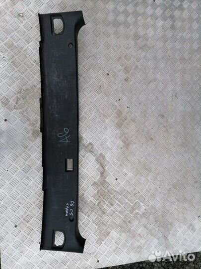 Накладка замка багажника Audi A6