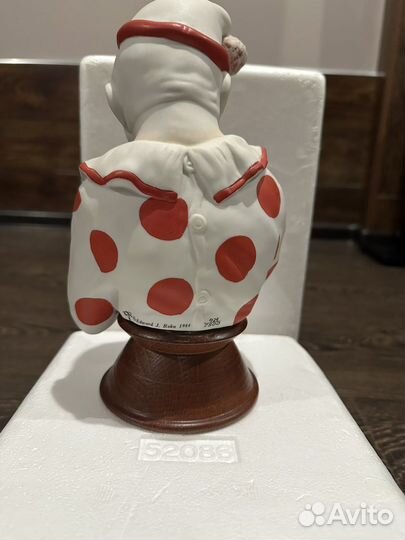 Статуэтка клоун