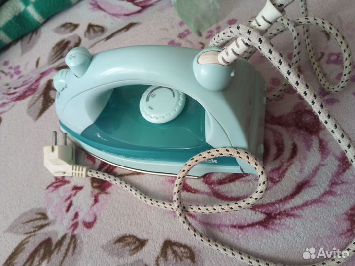 Утюг vitek