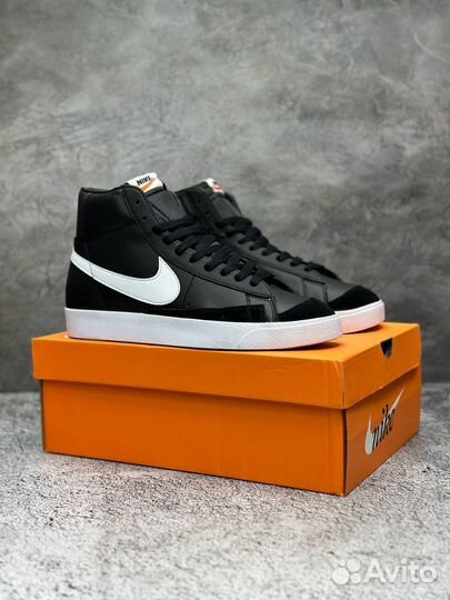 Nike Blazer Mid 77 Vintage Black Sail