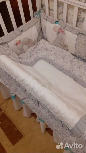 Комплект бортиков в детскую кроватку