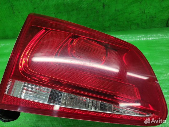 Стоп-сигнал левый в крышку багаж. Touareg NF 10-18