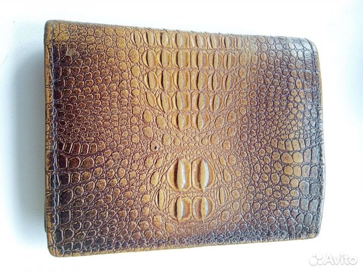Мужское кожаное портмоне