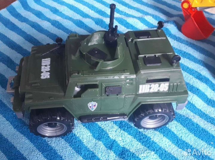 Игрушки для мальчика