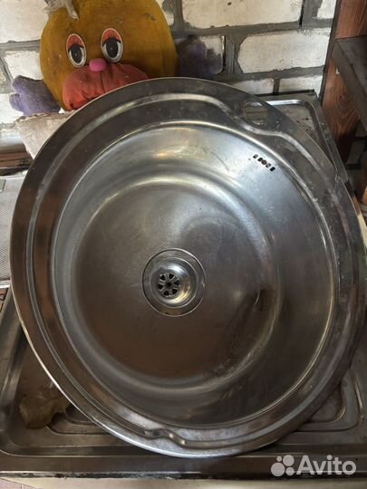 Раковина для кухни из нержавейки