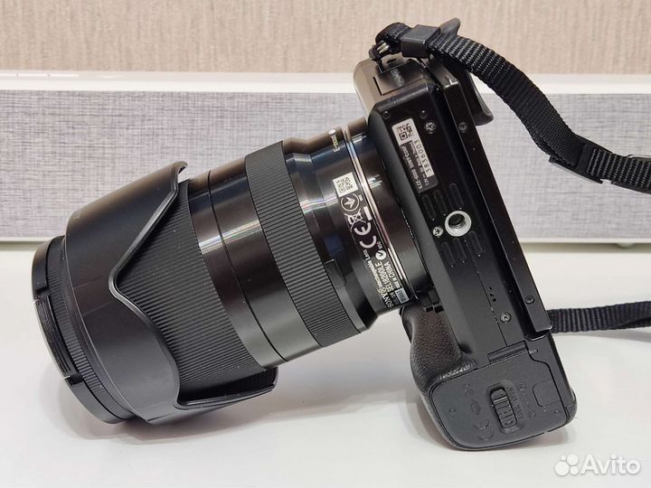 Sony a6000 kit + 50 f1.8 + 18-200 le