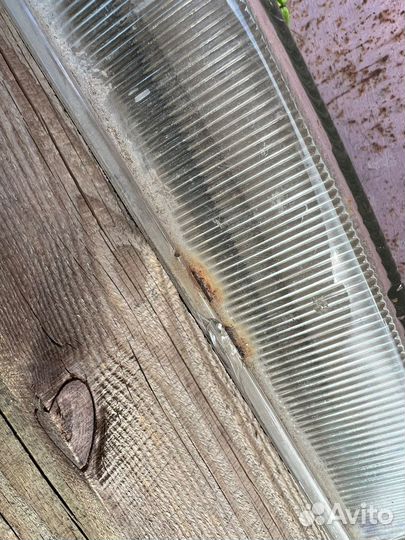 Стекло передней левой фары ваз 2110-2112 bosch