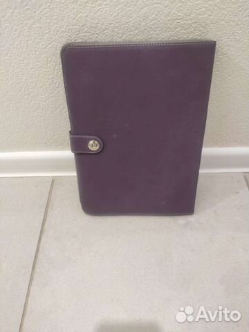 Универсальный чехол для планшета