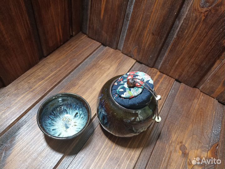 Чайница и пиала для чая