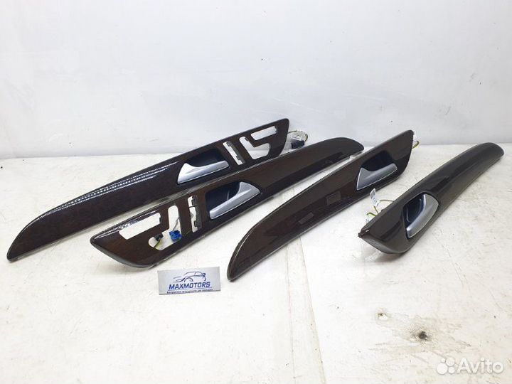 Накладка декоративная Mercedes-Benz Gl X166 4.7