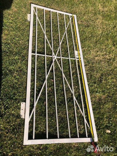 Решетка дверь