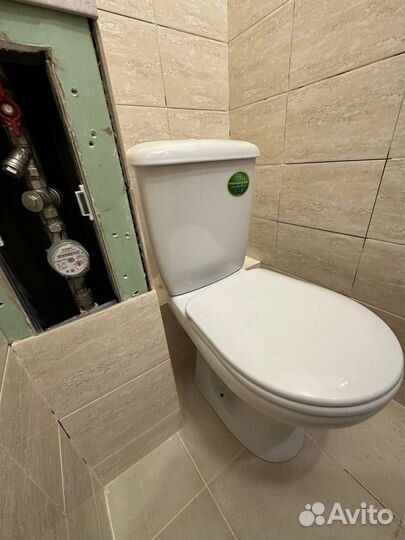 Унитаз с бачком новый