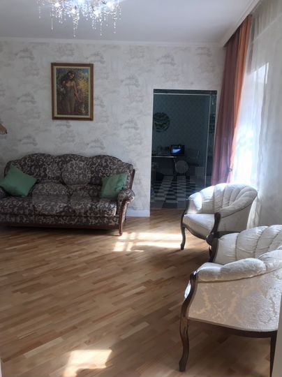 2-к. квартира, 55 м², 2/2 эт.