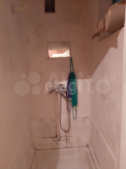 Комната 8,9 м² в 5-к., 2/5 эт.