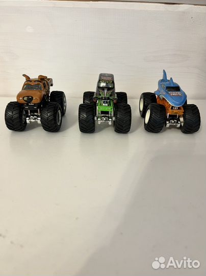 Машинки хот вилс Hot wheels