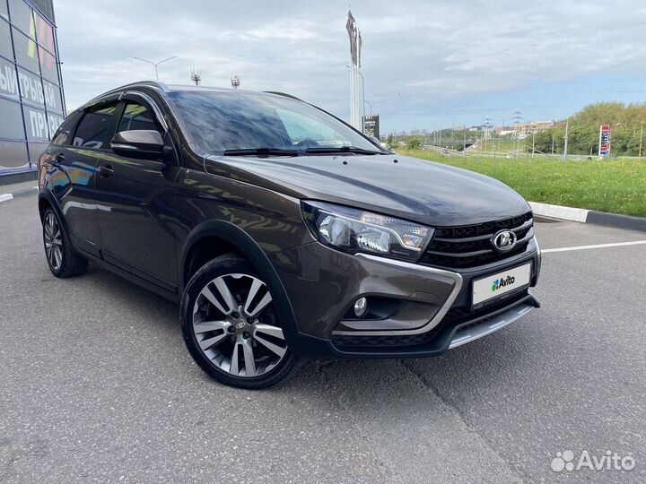 LADA Vesta Cross 1.8 МТ, 2018, 76 345 км