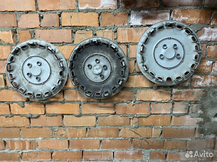 Колпак колесный volvo s40