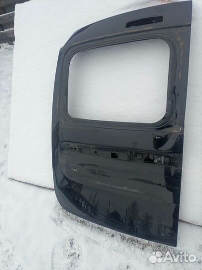 Задние двери LADA largus