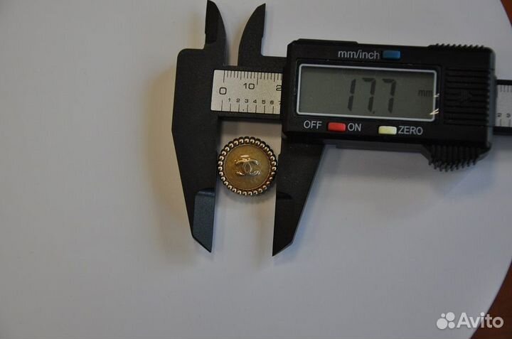 Пуговицы Chanel 18 мм - цвет бежевый