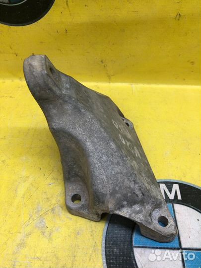 Кронштейн двигателя правый Bmw 328I F30 N20 2.8I