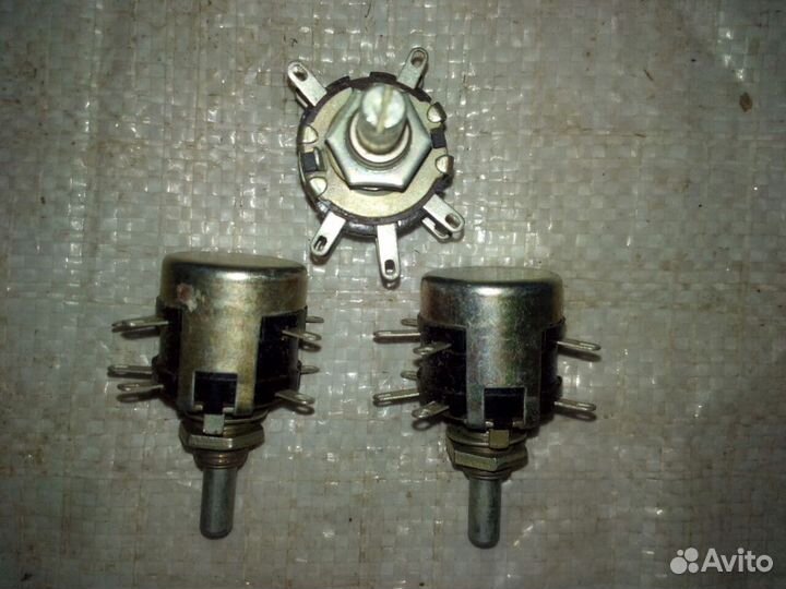 Переменный резистор