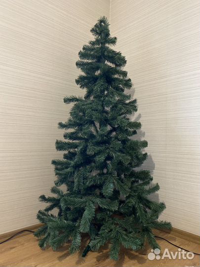 Елка искусственная