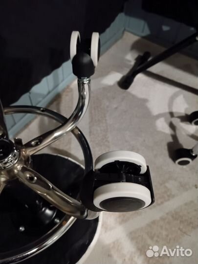 Стул мастера gemlux GL-BR-002WT