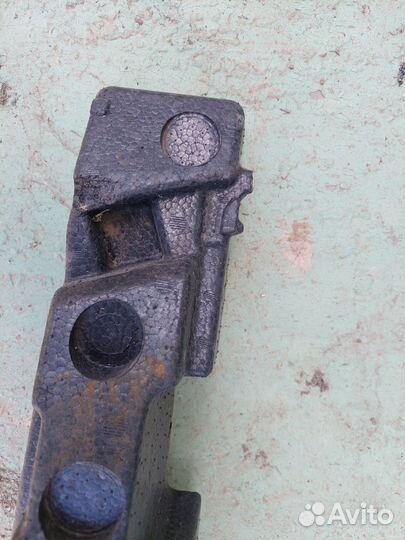 Наполнитель бампера перед mitsubishi outlander XL