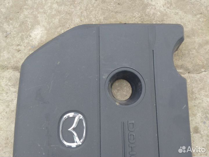 Декоративная крышка двигателя Mazda 6 GG 1.8