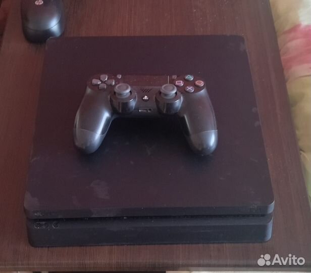 Игровой руль logitech g29 и педали + PS4 Slim 1Tb