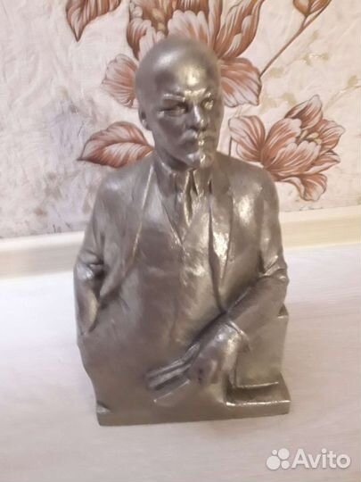 Статуэтка сплавметалл